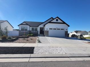 3476 E Wheat Field Ln #2, Eagle Mountain, UT 84005