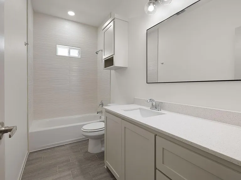740 N Alamo Rd #31 — Photo 5