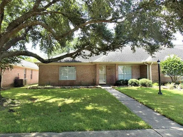 7965 Pecan Dr, Beaumont, TX 77713