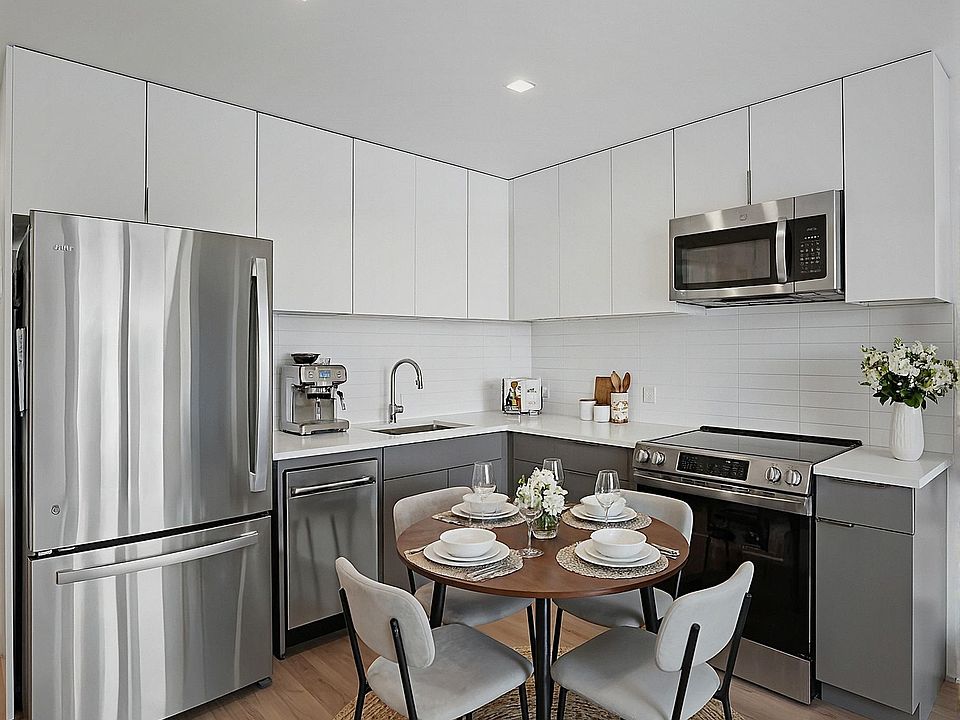 1st image of 179 Academy St #402