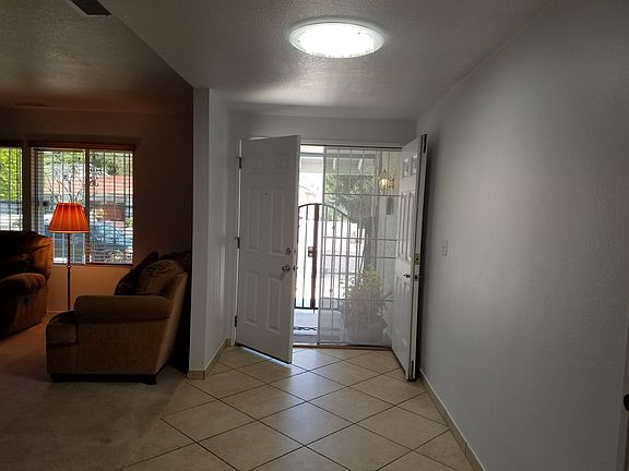 2nd image of 5078 Argonne Ct
