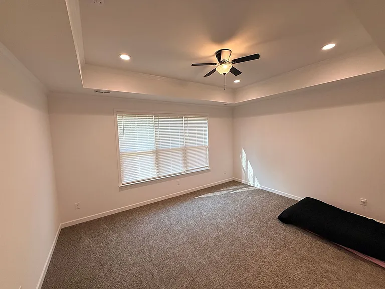 2567 Cornelius Pl NW — Photo 26