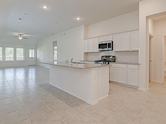 4th image of 3106 Rising Fir Ln