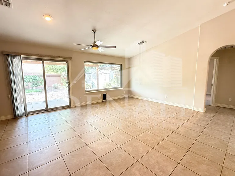 4148 E Brighton Way — Photo 3