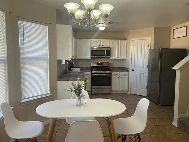 14189 Strata Rock Dr — Photo 3