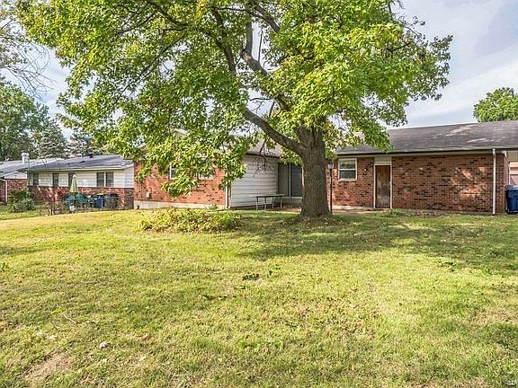 4th image of 4478 Papal Dr