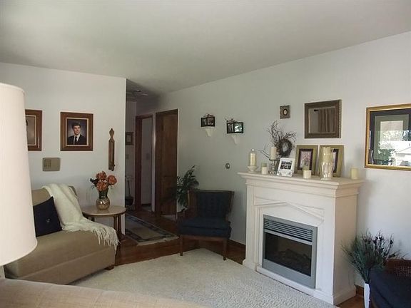 2nd image of 413 Southdale Dr