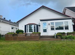 2717 Riverview Ave, Huntington, WV 25702