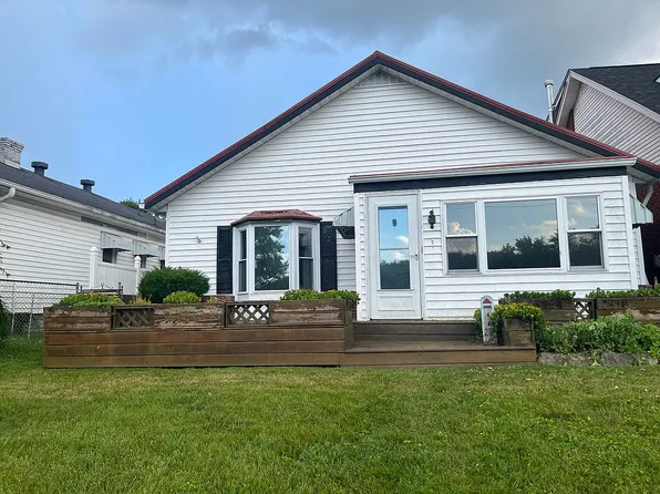 2717 Riverview Ave, Huntington, WV 25702