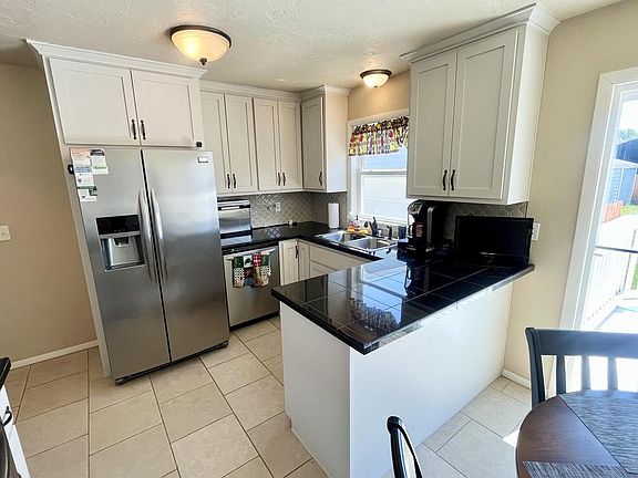 5th image of 2415 16th STREET