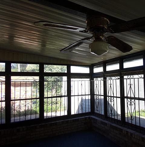 1st image of 2727 Cranbrook Dr