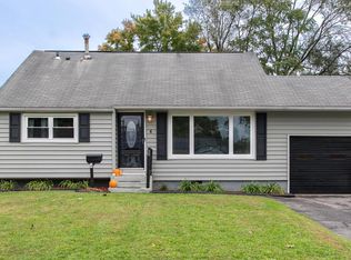 4 Edgewood Drive, Saugerties, NY 12477