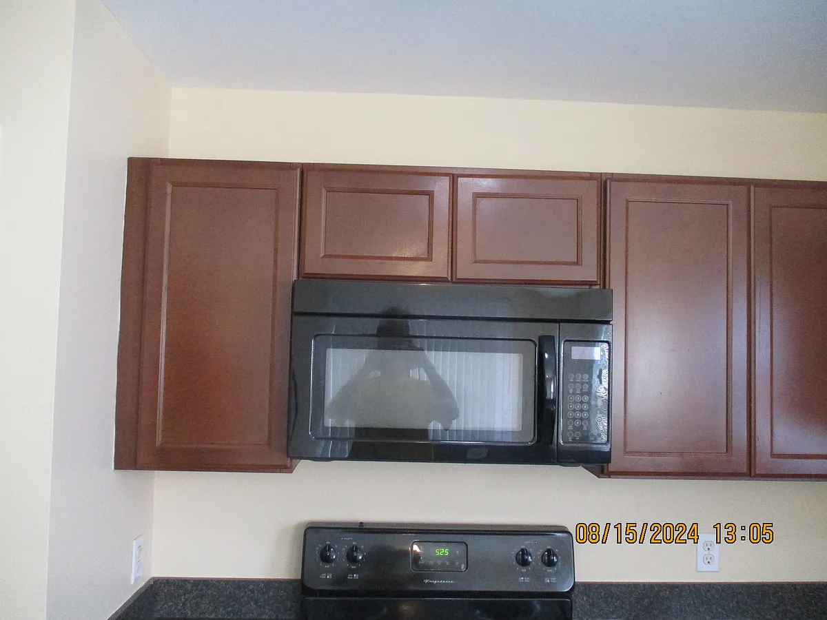 Building Photo - 502 Leesburg Dr