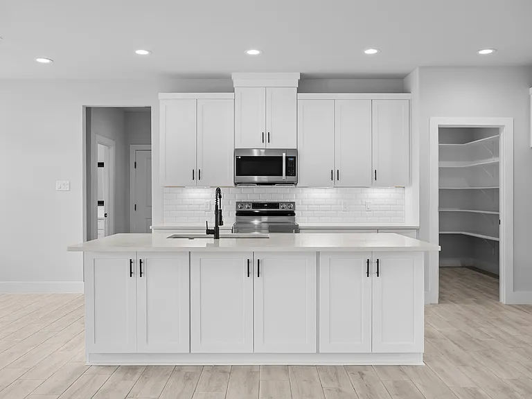 1350 Birch Ln — Photo 13