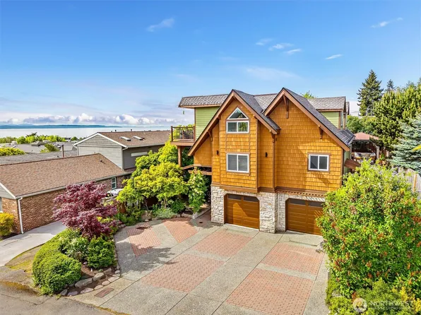 545 Holly Drive, Edmonds, WA 98020