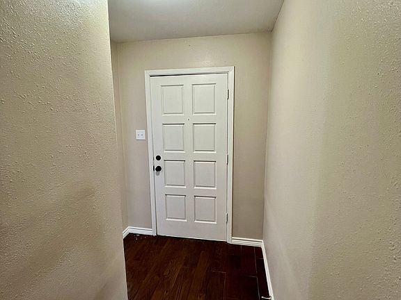 5th image of 708 N 36th St