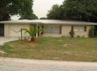 446 Magnolia Rd, Venice, FL 34293