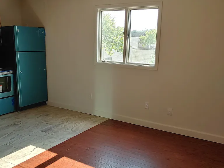 525 Allegheny River Blvd — Photo 4