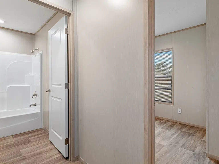 6306 Strawberry Dr — Photo 18