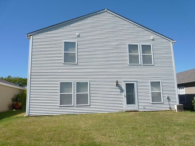 2nd image of 6323 Alonzo Dr
