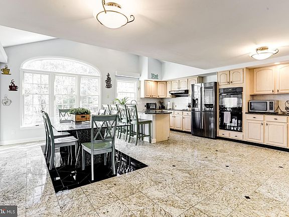 3rd image of 2234 Regina Dr