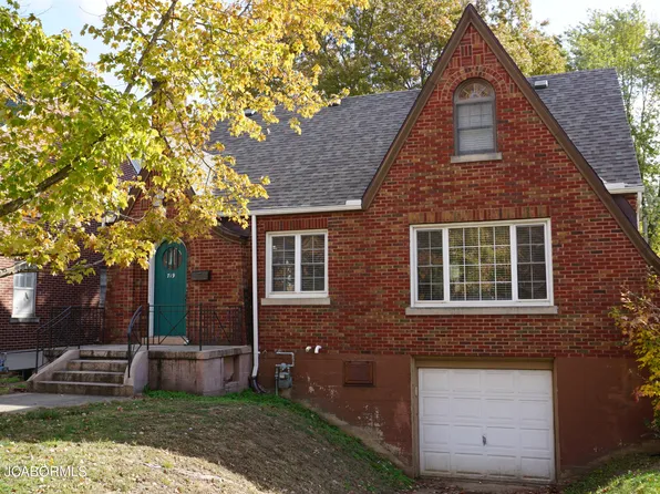 719 Houchin St, Jefferson City, MO 65101