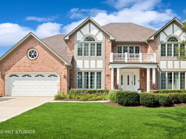 1408 Pine Cove Ct, Darien, IL 60561