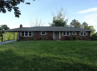 5556 New Chapel Rd, Springfield, TN 37172