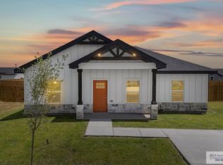 1805 Hope Dr, Mercedes, TX 78570