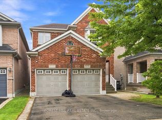 3273 Respond Rd, Mississauga, ON L5M7X5