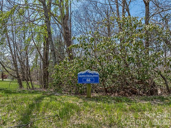 2nd image of 88 Autumn Ridge Ln #66