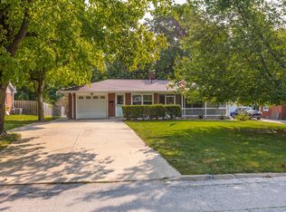 112 Eastview Dr, Normal, IL 61761