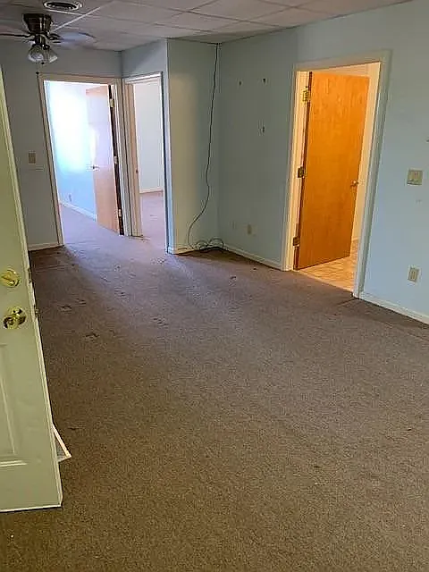 2 bed, 990 sqft, $1,450 — Photo 3