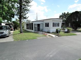 91 Bonny Shores Dr, Lakeland, FL 33801