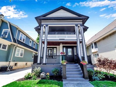 556 Crescent Ave Buffalo Ny 14214 Zillow