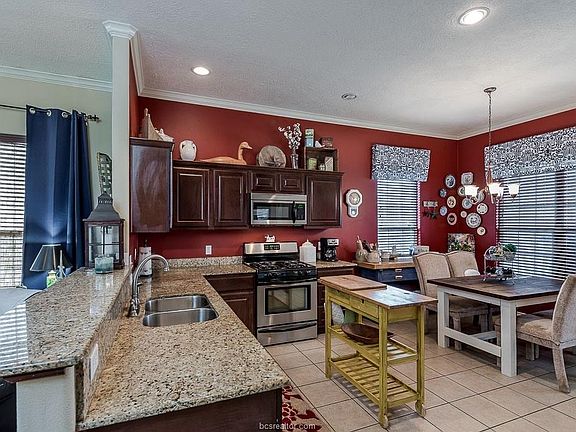 5th image of 4305 Addison Ct