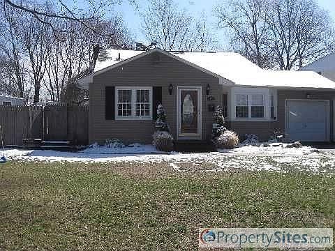 1st image of 17 Drake Ln