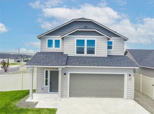1126 W Sequoia Rd, Moses Lake, WA 98837