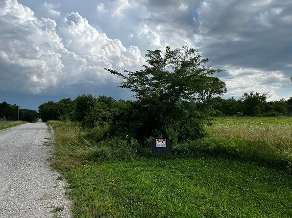 180 Nevada Rd, Richmond, KS 66080