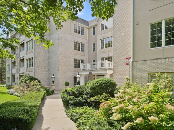 2 Homestead Lane UNIT 209, Greenwich, CT 06831