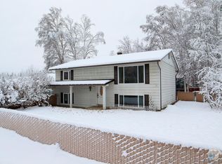 1180 Gregory St, Fairbanks, AK 99709