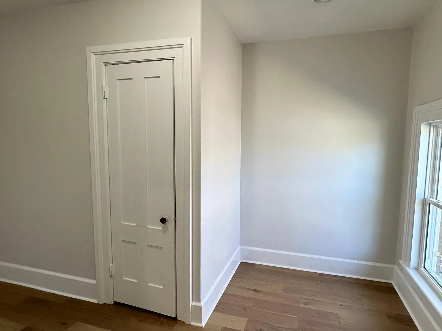 1 bed, 1200 sqft, $1,800 — Photo 4
