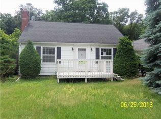 1484 E Clinton Trl, Charlotte, MI 48813