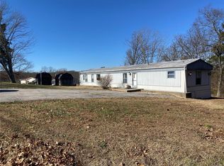 355 Sirius Rd, De Soto, MO 63020