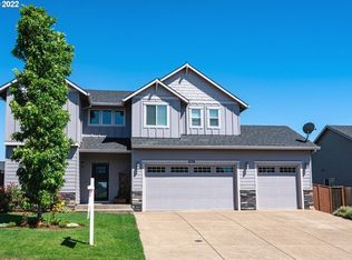 656 NW Mustang Loop, Sublimity, OR 97385