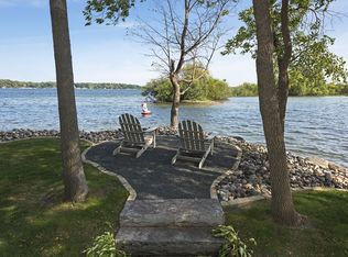 2984 Pelican Point Cir, Mound, MN 55364