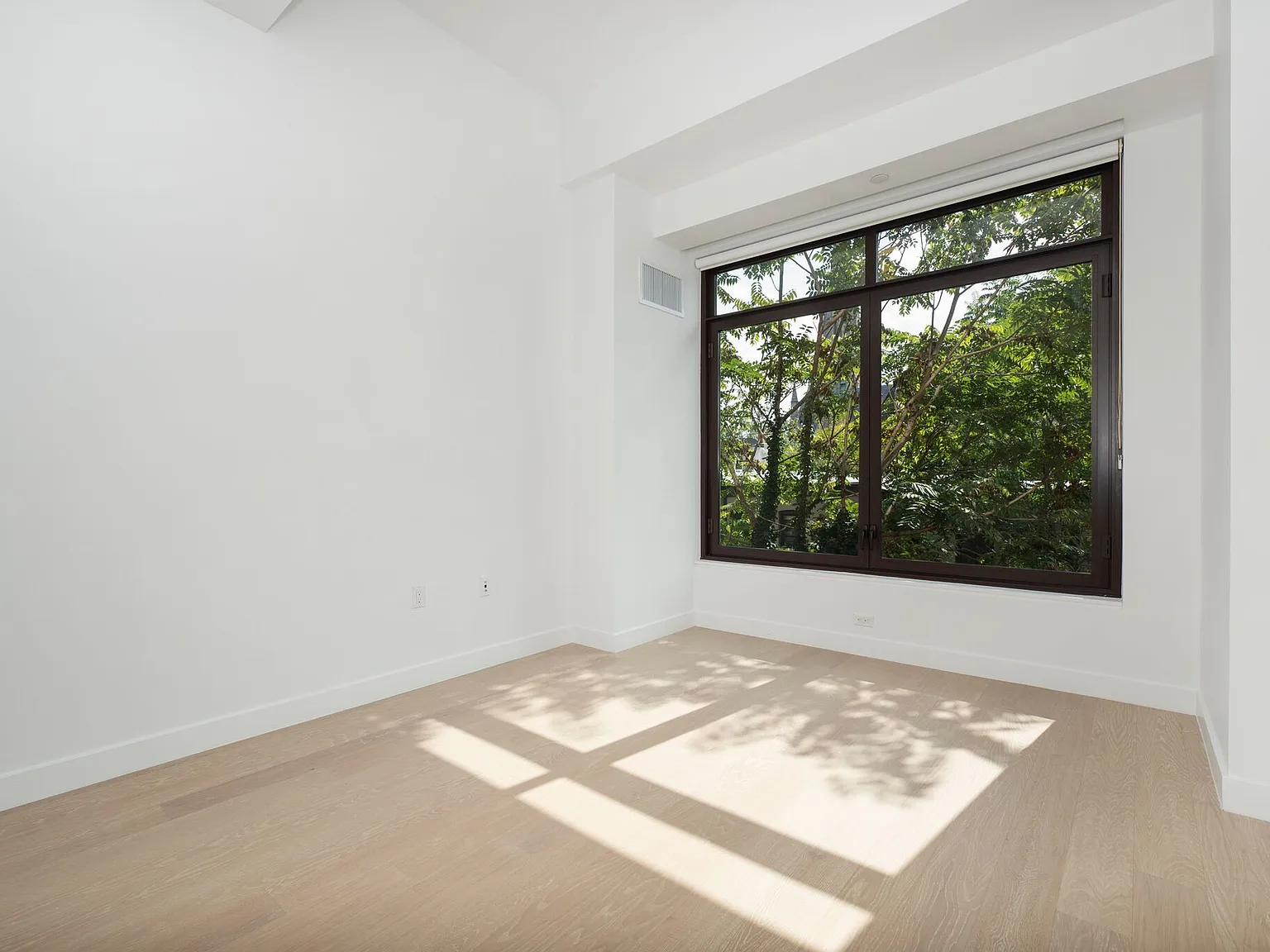 800 Union Street — Photo 3