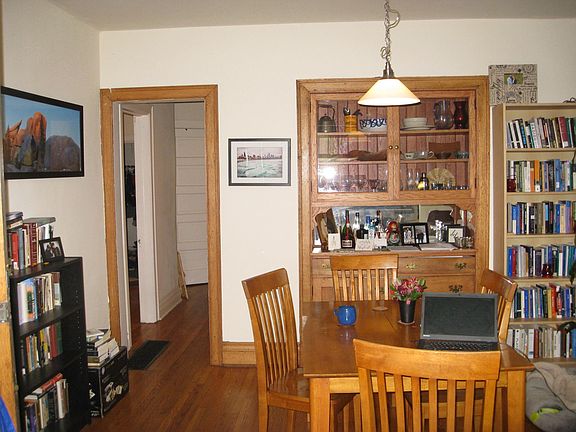 4th image of 421 Sherman Ave #2