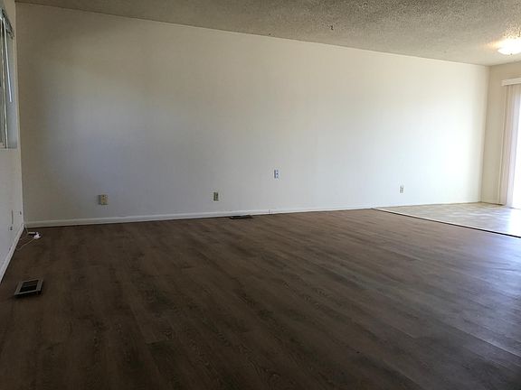 3rd image of 124 Amber St #3
