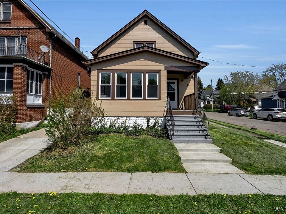 1st image of 17 Olcott Pl
